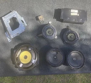 GENUINE AUDI TT MK1 COUPE 8N 98-06 FULL BOSE SOUND SYSTEM KIT SPEAKERS AMPLIFIER - Picture 1 of 2