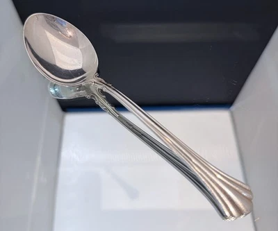 REED & BARTON ~ SIGLO XVIII ~ CUCHARA(S) SOPERA(S) OVALADA ~ 6 7/8 " Foto 1 de 4