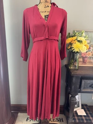 Lila Labor & Postpartum gown. Size Standard. New in packaging - Image 1 of 4