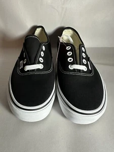 NUEVO EN CAJA Vans Auténticas Unisex M-5.5 W-7 Lona Patín Negro Blanco Tenis Zapatos - Imagen 1 de 7