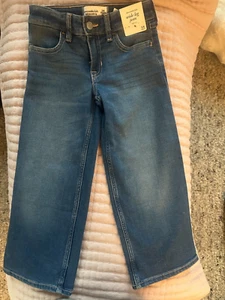 abercrombie kids girls wide leg Jeans NWT Size 5/6 BACK TO SCHOOL! - Picture 1 of 6