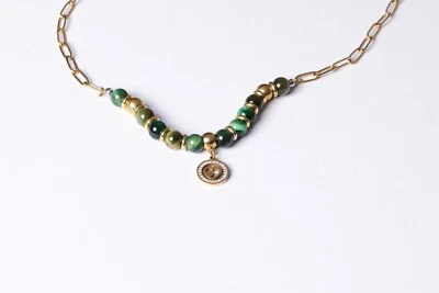 Cadena Para Mujeres Chapada En Oro Cuentas Ojo De Tigre Verde  Corazón Diamantes - Image 1 of 4