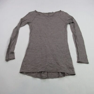 Camisa pulóver Athleta para mujer ligera manga larga elástica cuello redondo Foto 1 de 4