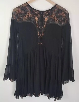 Túnica Free People XS negra frontal profundo malla transparente manga bella lentejuelas hada gótica Foto 1 de 4