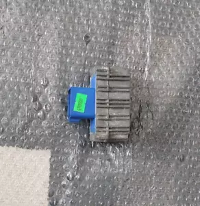 ASTRA ZAFIRA B VECTRA C SIGNUM CORSA GLOW PLUG RELAY 55353011 - Picture 1 of 3