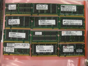12 Total  Untested -  ( 5 x 1GB ) + ( 8 x512MB )  DDR  SODIMM Memory,  8GB Total - Picture 1 of 20