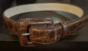 Vintage WCM New York Women Croco embossed brown Italian Leather Belt Sz Med 1” - Picture 1 of 7