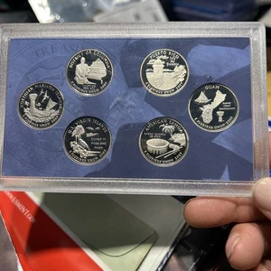 2009 S Proof Territories Quarter Set Gem DCam No Box or COA 6 Coins CN-Clad - Picture 1 of 2