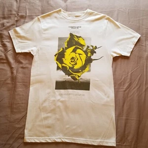 Twenty One Pilots Trench Yellow Rose T-Shirt Medium Twenty-One Not CD Or Vinyl 2 - Picture 1 of 12