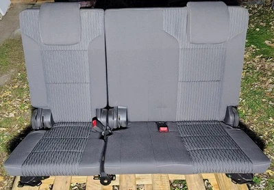 Сиденье третьего ряда 2015–2020 Chevy Tahoe Suburban GMC Yukon XL 60/40 из разделенной ткани черное - Изображение 1 из 4