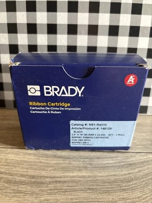 Cartucho de cinta Brady [M61-R4310] para impresoras BMP61, M611, 2" de ancho x 75' de largo, negro Foto 1 de 4