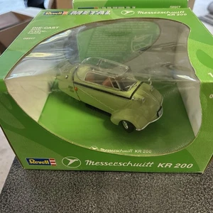 Revell METAL 08917 Messerschmitt KR200 Die-Cast Car 1/18 Scale LIGHT GREEN - Picture 1 of 3