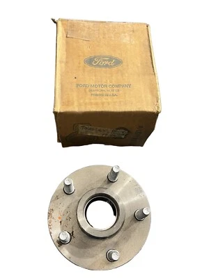 Оригинальная ступица колеса в сборе оригинальная для Ford Windstar 1995-1997 годов выпуска из старых запасов F58Z-1109-A - Изображение 1 из 3