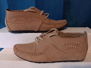 Hush Puppies Sunburst Casual Beige Women's Stitched Moccasin Shoes 8.5 - Picture 1 of 13