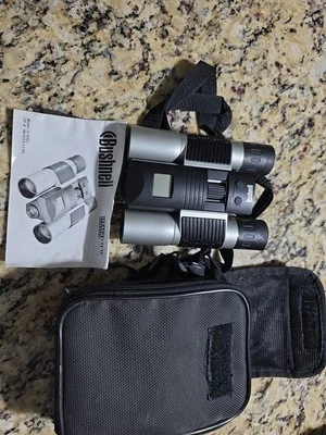 Bushnell Binoculars 11-8321 Image View 8X30 Digital Camera with / Case & Manual - Image 1 of 3