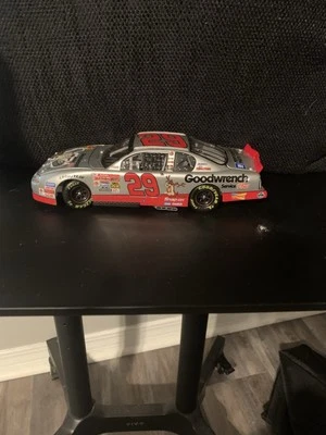 2001 Kevin Harvick GM Good wrench  Plus chevy  Looney Tunes 1/24 Die cast  - Image 1 of 4