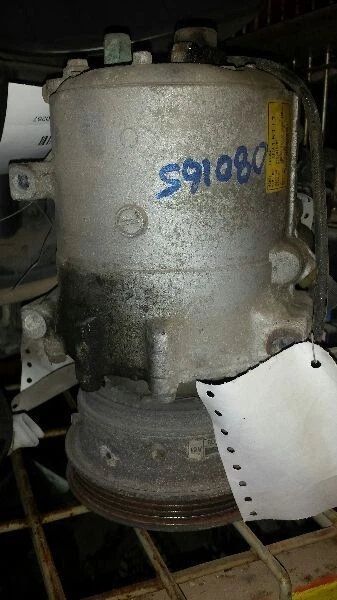 AC Compressor Fits 91-93 2000 GTX 287362 - Image 1 of 2