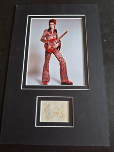 DAVID BOWIE SIGNED /AUTOGRAPH SHEFFIELD CITY HALL 6TH JUNE 1973 .READY TO FRAME - Picture 1 of 4