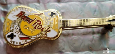 Hard Rock Cafe ® pin "King of Clubs Las Vegas NV Guitar"     HR0226 - Image 1 of 4