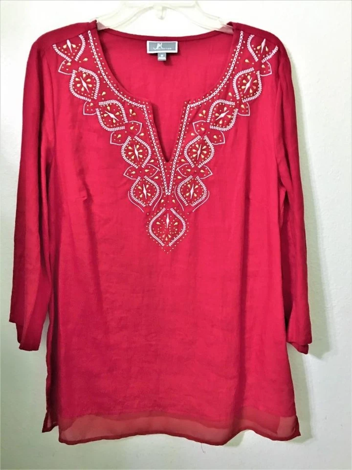 J M COLLECTION RED TUNIC BLOUSE WHITE EMBROIDERY GOLD SPARKLE BEADS Sz M NWOT - Image 1 of 4