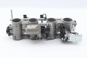 Rampe d'injection YAMAHA 1300 FJR 2016 à 2020 - Picture 1 of 8