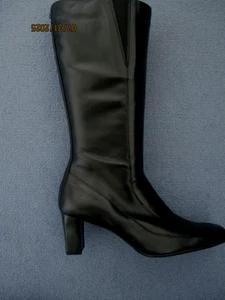 Ladies tall leather boots black leather Square toe, small heel size 6 Brand new - Picture 1 of 4