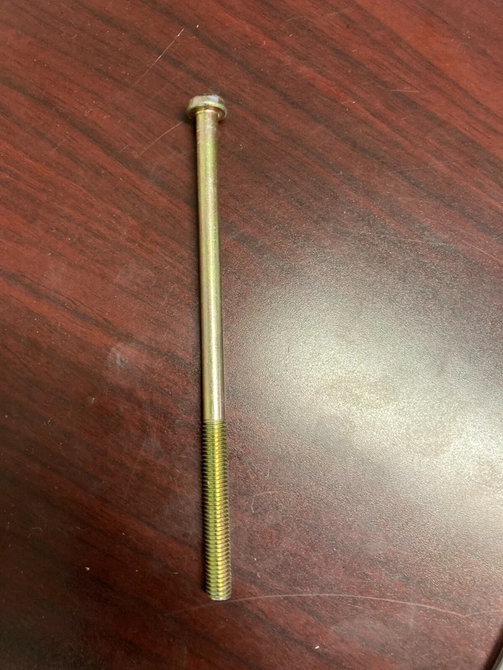 1967-1970 NOS YAMAHA L5T, L5TA, YLCM, YL2, YL2C, YG5T PARAFUSO DE ESTATOR 165-81135-21 - Imagem 1 de 1