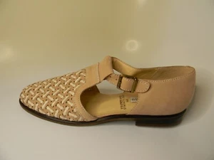 NIB Womens Ann Marino Havana Nubuck Ivory Leather Upper Shoes 8.5N - Picture 1 of 12