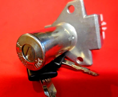 Переключатель зажигания Honda 78-79 GL1000 80-81 GL1100 81-82 CBX 6 зубцов 21-1058 - Изображение 1 из 4