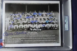 1961 New York Yankees Autographed 8x10 Team Photo (27) Mantle,Berra,Ford - Picture 1 of 3