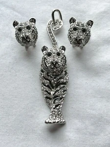 Black White Tiger Crystal Rhinestone Pendant with pierced Earrings Matching - Picture 1 of 10