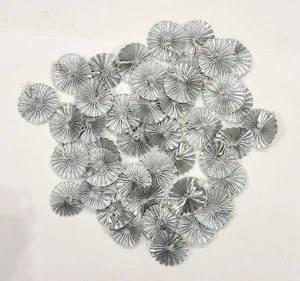 50 Gota Fabric Flowers Applique Patch In Circle Silver Color 35 mm. - Picture 1 of 5
