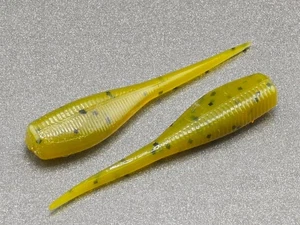 24) 2" CAZADOR DE LOSAS ""Grn Pumpkin"" GRUBS CEBO JIGS CRAPPIE PANFISH BABY SHAD - Imagen 1 de 1