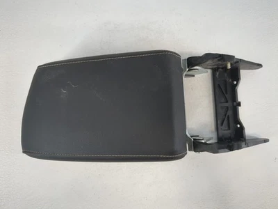 Volkswagen Tiguan 2020-2022 consola central reposabrazos cubierta tapa negra WMFYW Foto 1 de 4