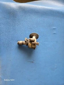 70 71 72 73 AUDI 100 DISTRIBUTOR 3515 - Picture 1 of 2