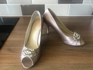 Pink Paradox London Size 6/7 Taupe Satin Wedding/Bridesmaid Peep Toe Court Shoes - Picture 1 of 23