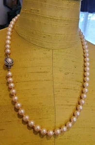 VINTAGE 8 MM KUNSTPERLENSTRANG, HANDGEKNÜPFT 22 ZOLL HALSKETTE SILBERVERSCHLUSS - Bild 1 von 5
