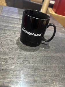 *Nuevo* Taza de café de cerámica con herramientas a presión pequeña negra - Imagen 1 de 1