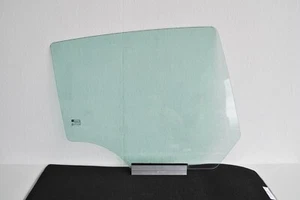 Türscheibe hinten rechts Opel Astra H 1.6 5-Türer AS2M3236 DOT682 - Bild 1 von 3