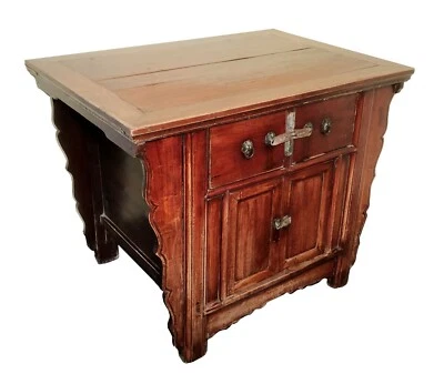 Antiguo gabinete de altar chino Ming (3510), alrededor de 1800-1849 Foto 1 de 4