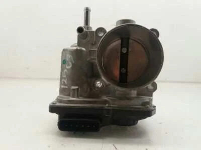 220300T110 caja de mariposa para TOYOTA AURIS TOURING SPORTS (E18) HYBRID - Imagen 1 de 4