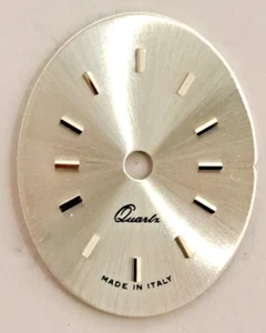 Quadrante ovale argento per orologio donna in oro cal ETA 901.001 - 19 x 15 mm - Foto 1 di 1