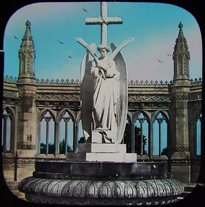 Glass Magic Lantern Slide CAWNPORE INTERIOR OF MEMORIAL WELL C1880 PHOTO INDIA - Picture 1 of 2