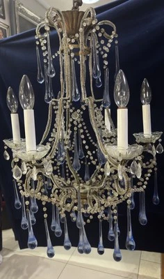 Lámpara de araña con cuentas de Murano de 6 luces con gotas de vidrio azul Foto 1 de 4