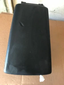 18 19 20 Honda Accord Armrest Console Lid Cover Assembly - Picture 1 of 2