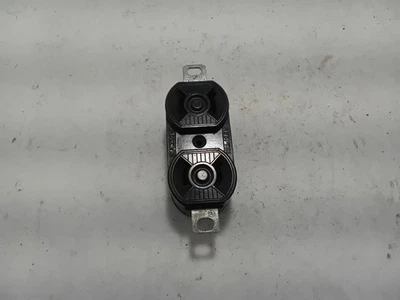 HUBBELL HBL7538 TWIST LOCK RECEPTACLE 10a 250v 15a 125v 7538 (G12A2) - Image 1 of 4