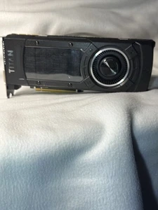 Nvidia GeForce GTX TITAN X 12GB GDDR5 384-Bit Graphics Card (GTXTITANX-12GD5) - Bild 1 von 7
