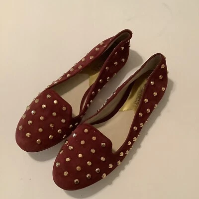 Nuevo sin etiquetas Michael Michael Kors Mujer Ballet Planos Sin cordones Rojo Gamuza Dorado Tachuelas Foto 1 de 4