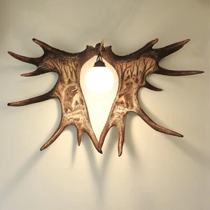 Large Moose Antler Wall Sconce with Carvings shows Bears - Picture 1 of 4
