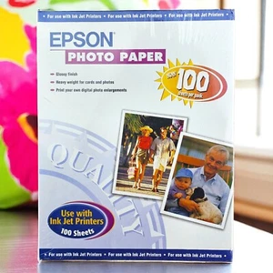 Epson Glossy Finish Photo Paper Ink Jet Printer 41864 100 Sheets 8.5 in x 11 in - Bild 1 von 5